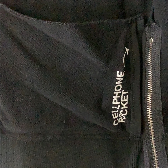 Trendy Black Jakcet - Picture 5 of 5